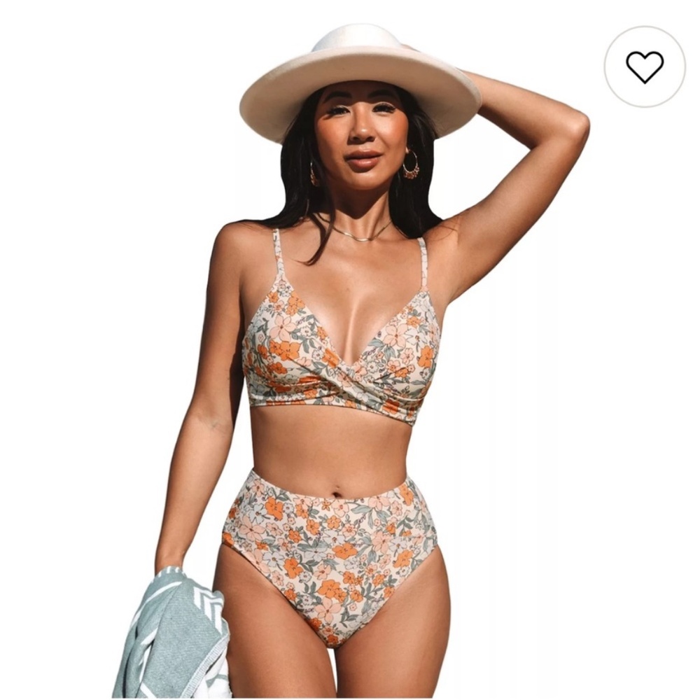Cupshe floral print twist bikini set